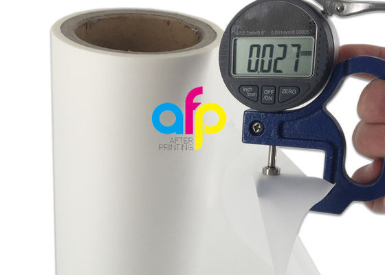 27 माइक्रो BOPP Laminating फिल्म रोल, 3 इंच कोर कॉस्मेटिक पैकिंग फिल्म रोल