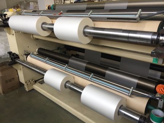 20 माइक्रोन थर्मल लैमिनेशन फिल्म बीओपीपी थर्मल लैमिनेटिंग फिल्म टिकाऊ खत्म और उत्कृष्ट आसंजन के लिए ईवीए द्वारा बढ़ाया गया